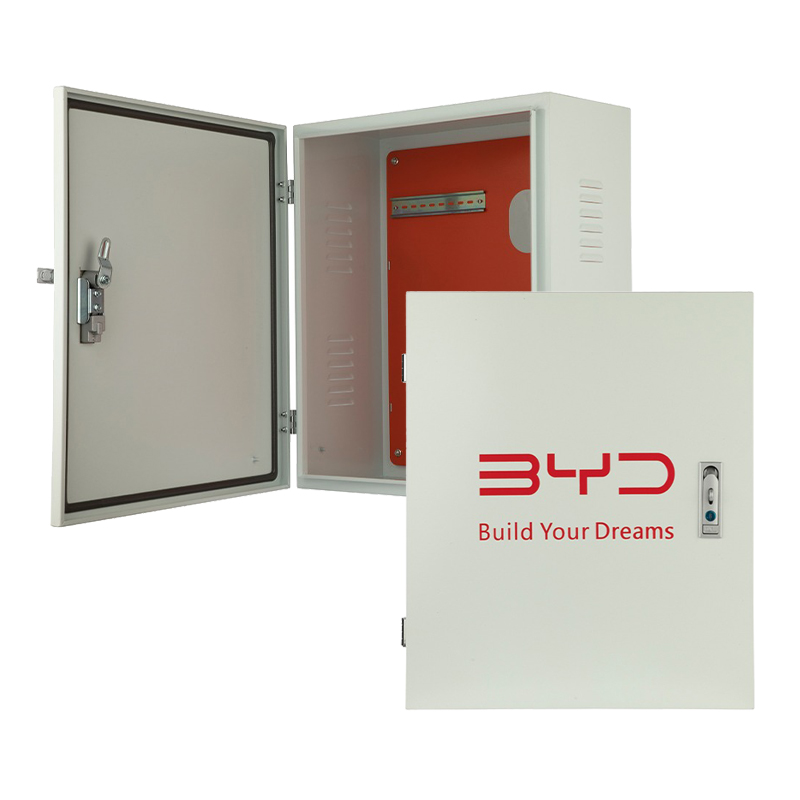 Boîtier de protection pour chargeur de véhicule électrique avec verrou