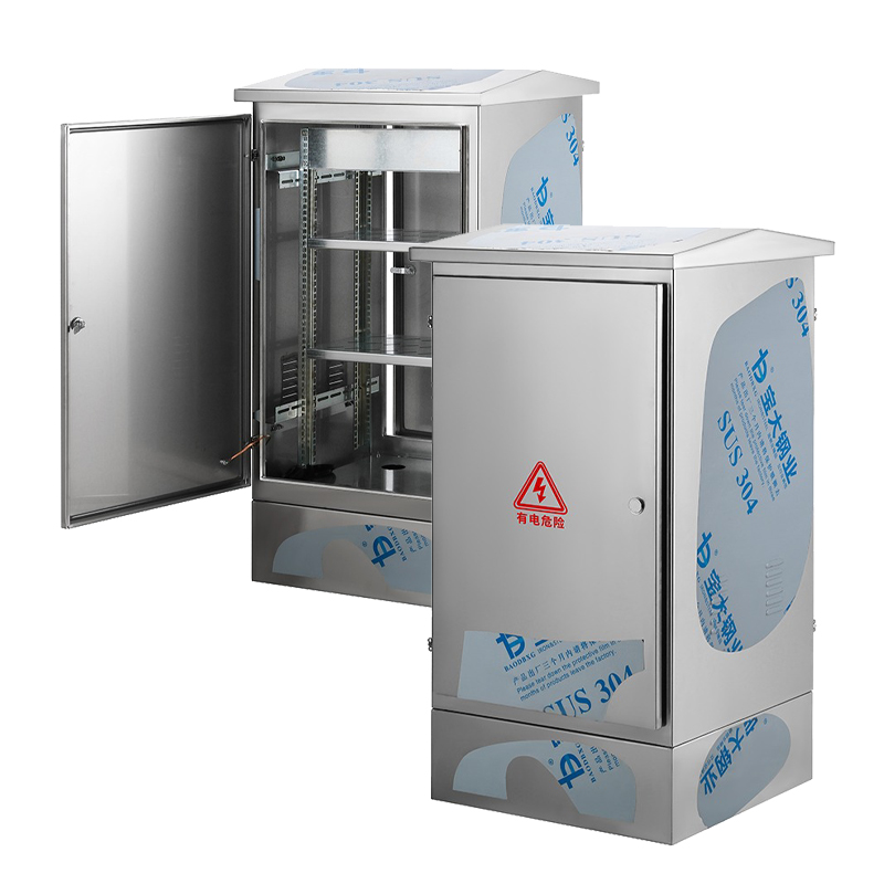 Boîtier en acier inoxydable pour équipements réseau