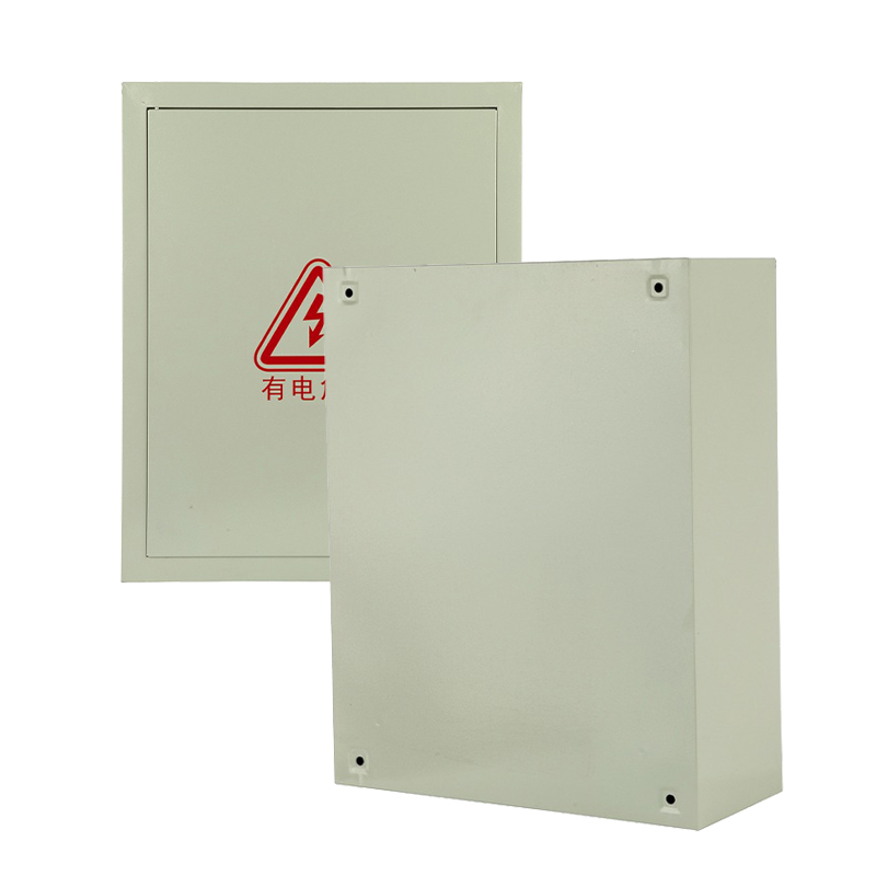 Boîtier avec couvercle à charnière et joint en caoutchouc