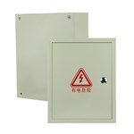 Boîte de jonction extérieure avec presse-étoupes